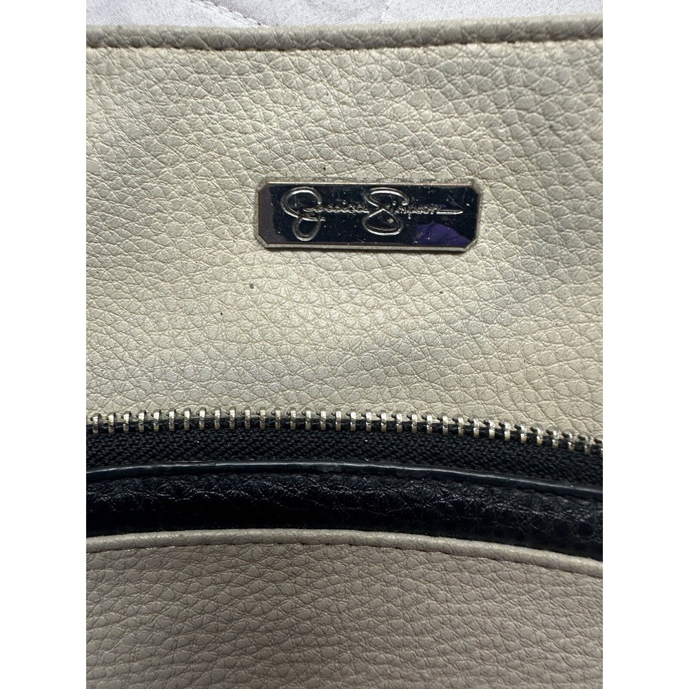 Jessica Simpson‎ Purse - Picture 2 of 4
